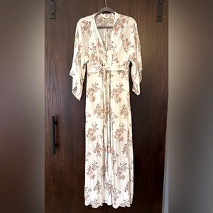 entro white floral tie front kimono maxi dress